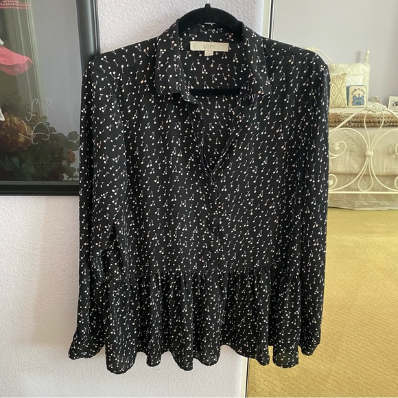 Women's LOFT Black Cherry Print Long Sleeve Peplum Blouse Size Medium - Picture 3 of 8